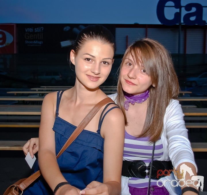Ambianţă Yellow Fest, ziua a 2-a, Era Shopping Park