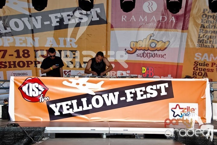 Ambianţă Yellow Fest, Era Shopping Park