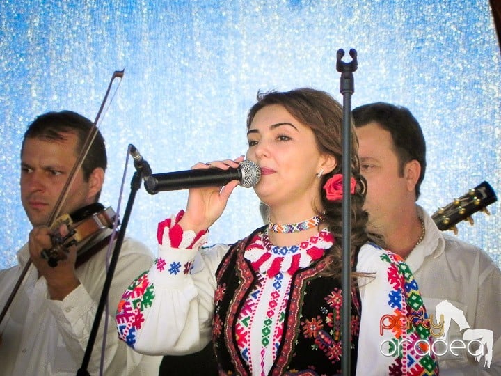 Ansamblul Crişana – Spectacol Folcloric,