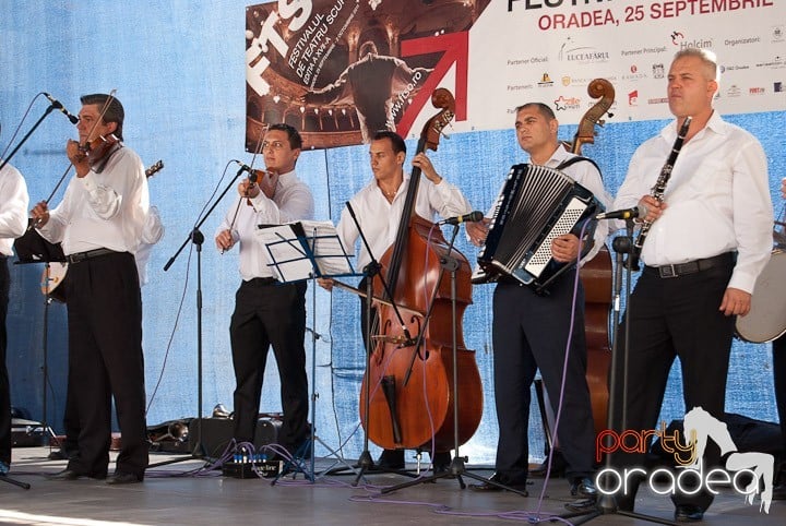 Ansamblul Crişana – Spectacol Folcloric,