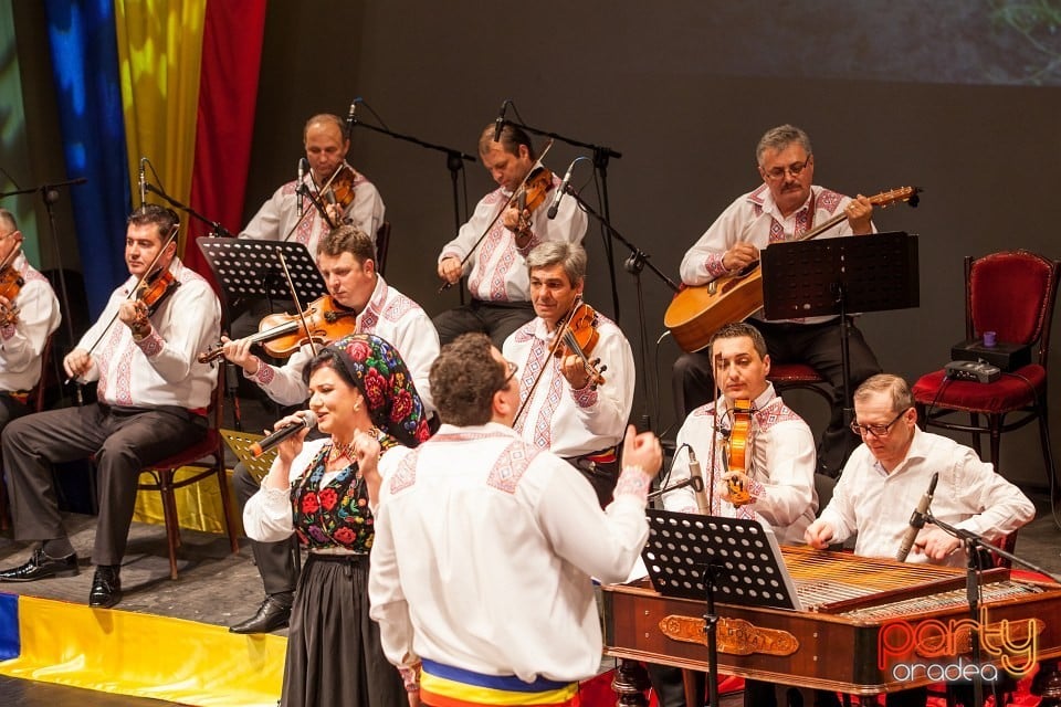 Ansamblul Crişana, Teatrul Regina Maria