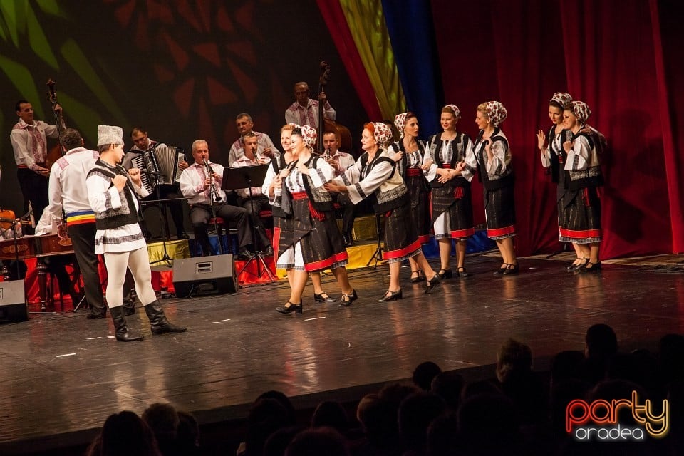 Ansamblul Crişana, Teatrul Regina Maria