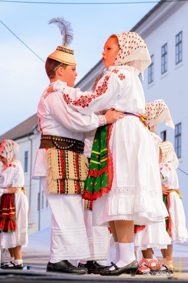 Ansamblul Folcloric Dacia, Cetatea Oradea