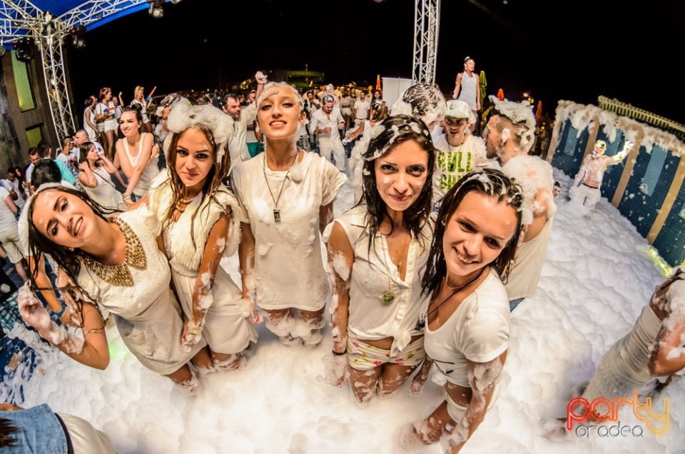 Aqua President Pool Party Sensation in White, Aqua Park President