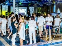 Aqua President Pool Party Sensation in White