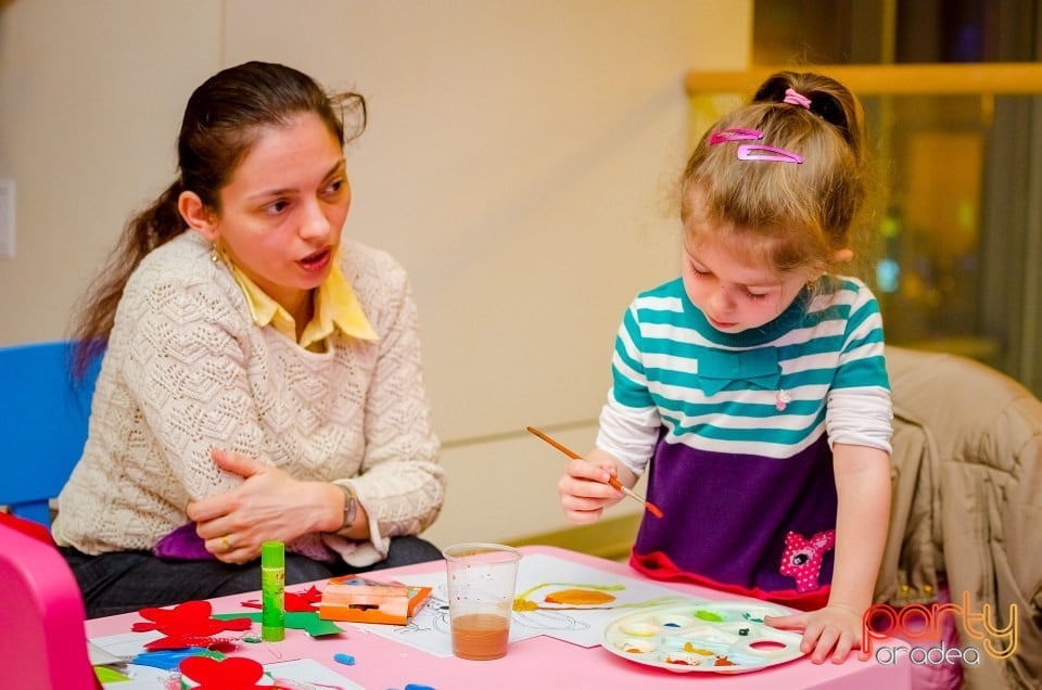 Atelier de confecţionat zâmbete şi mărţişoare, Lotus Center