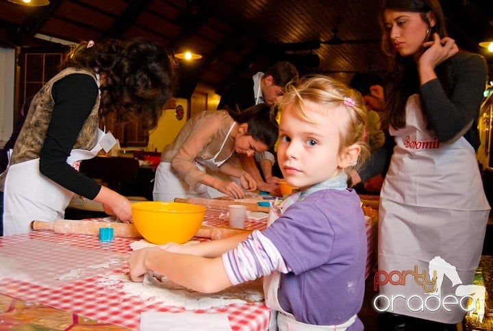 Atelier de turtă dulce în Queen's, Queen's Music Pub