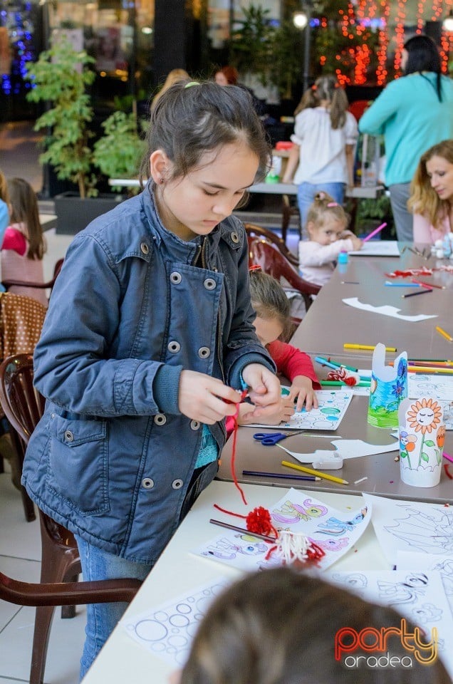 Atelier de zâmbete şi mărţişoare, Lotus Center