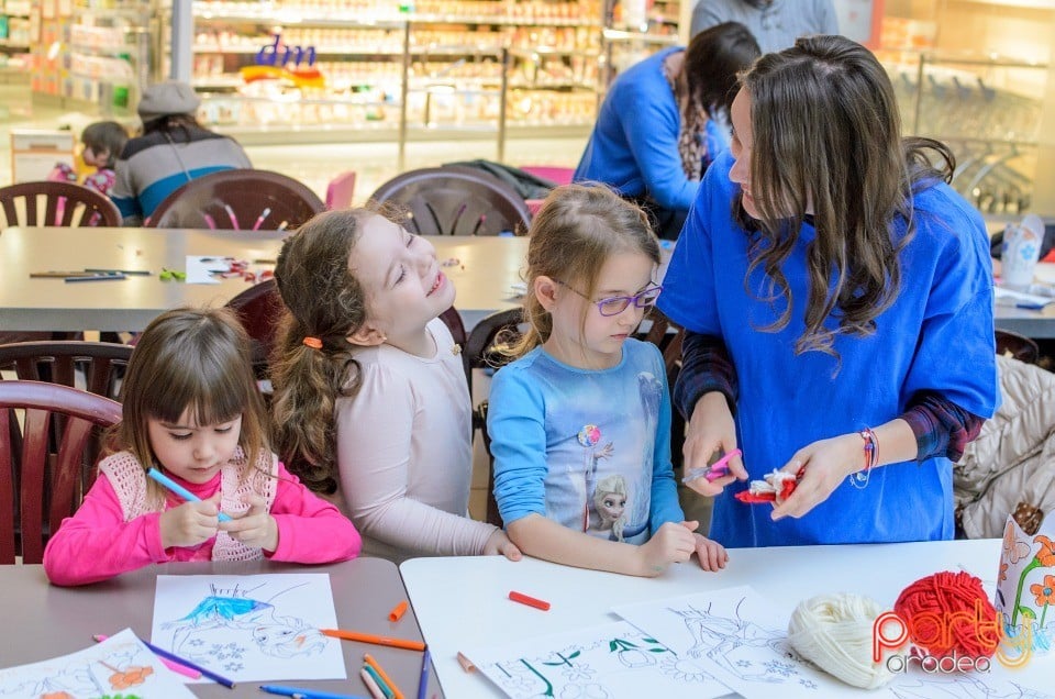 Atelier de zâmbete şi mărţişoare, Lotus Center