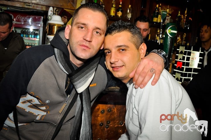 Atmosferă de party în Lord's Pub, Lord's Pub