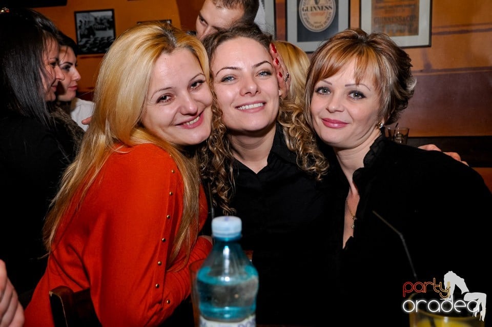 Atmosferă de party în Lord's, Lord's Pub