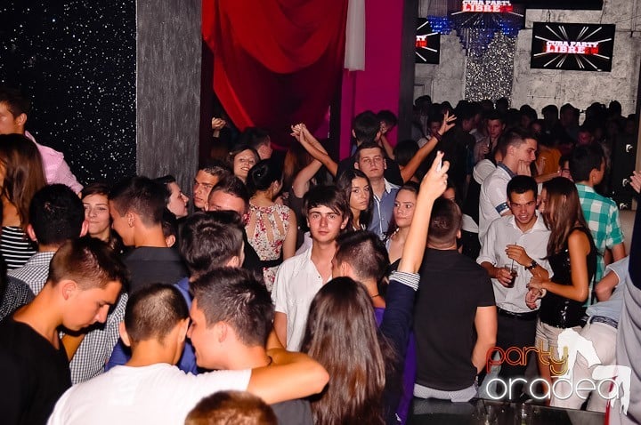 Atmosfera din Cuba vine la Heat Club,