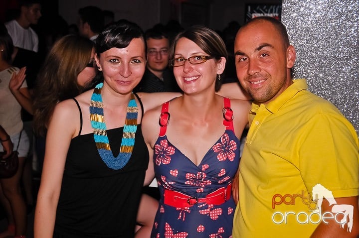 Atmosfera din Cuba vine la Heat Club,