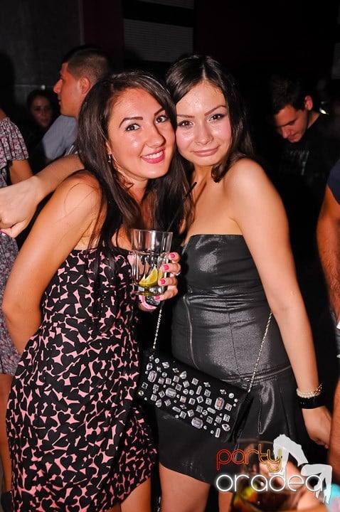 Atmosfera din Cuba vine la Heat Club,