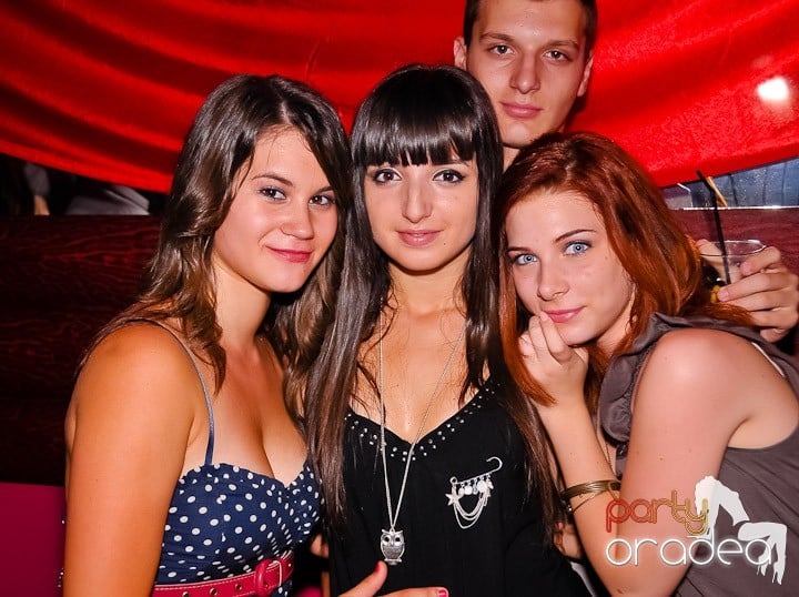 Atmosfera din Cuba vine la Heat Club,