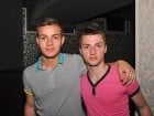 Atmosferă incendiară în Club Life