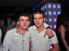 Atmosferă incendiară în Club Life