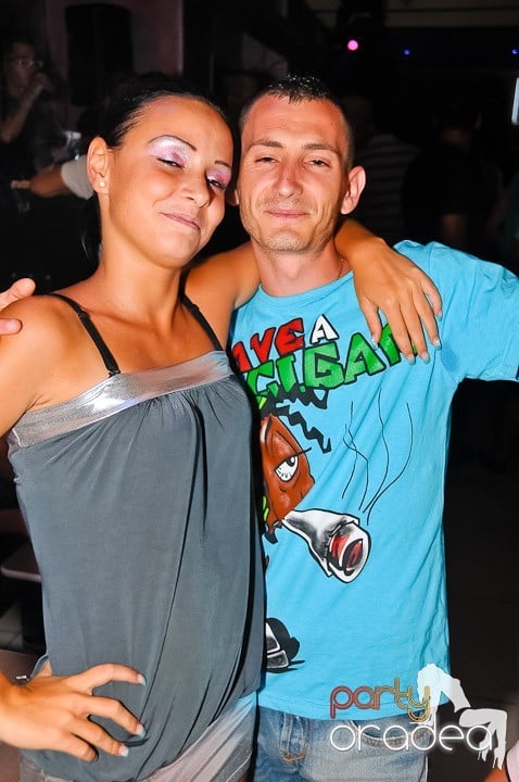 Atmosferă incendiară în Club Rio, 