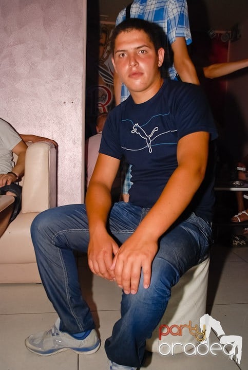 Atmosferă incendiară în Club Rio, 