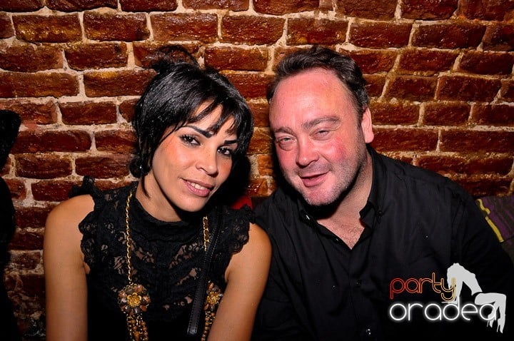 Atmosferă incendiară în Escape, 