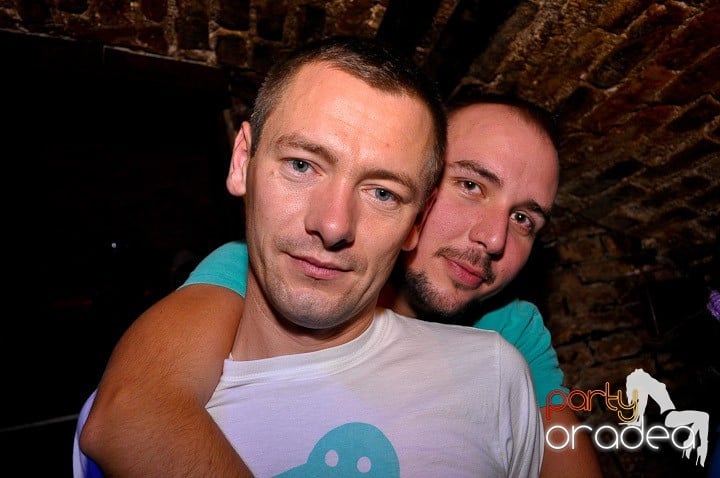 Atmosferă incendiară în Escape, 