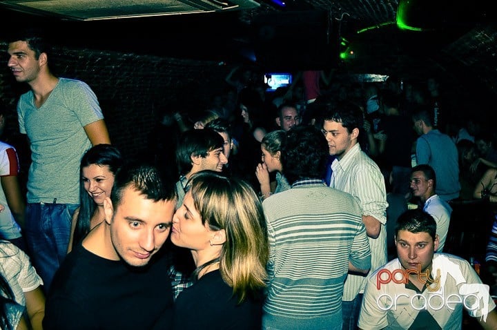 Atmosferă incendiară în Escape, 