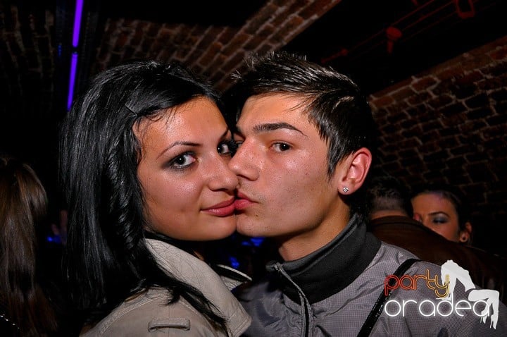 Atmosferă incendiară în Escape, 