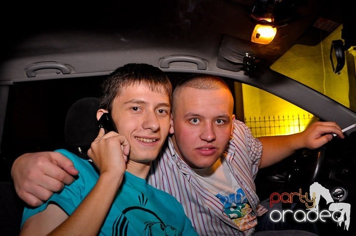 Atmosferă incendiară în Escape, 