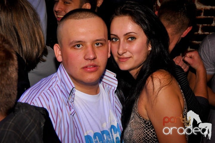 Atmosferă incendiară în Escape, 