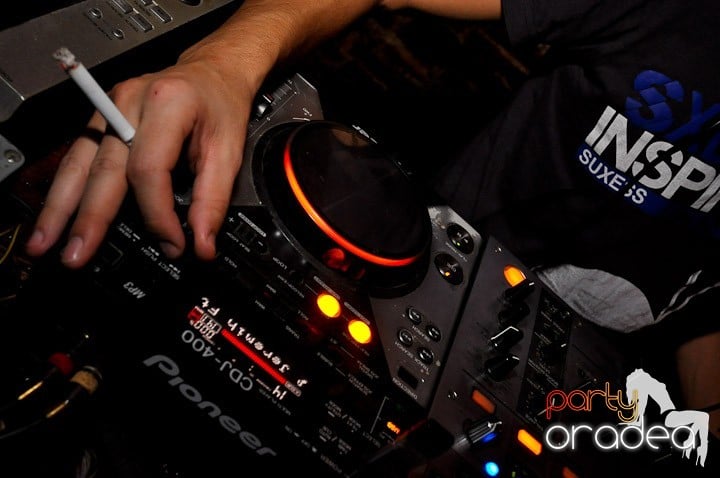 Atmosferă incendiară în Escape, 