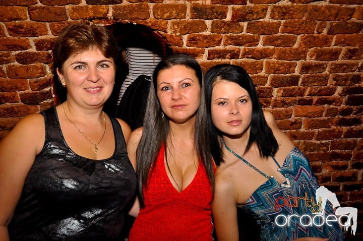 Atmosferă incendiară în Escape, 