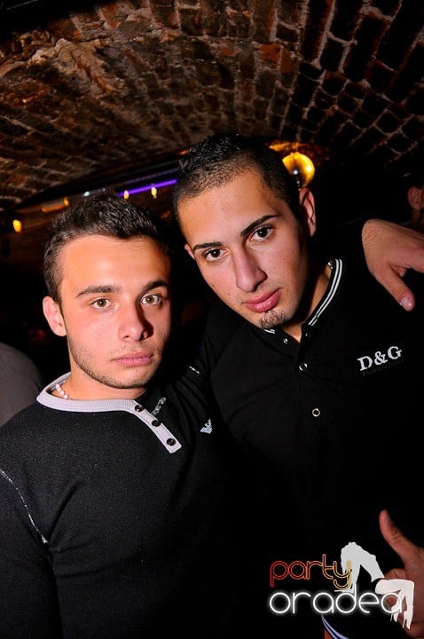 Atmosferă incendiară în Escape, 