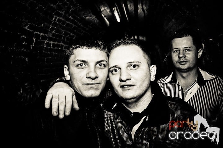 Atmosferă incendiară în Escape, 