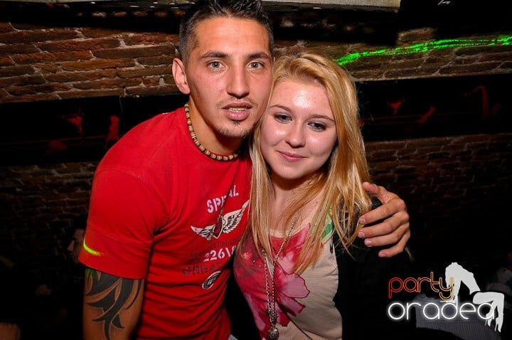 Atmosferă incendiară în Escape, 