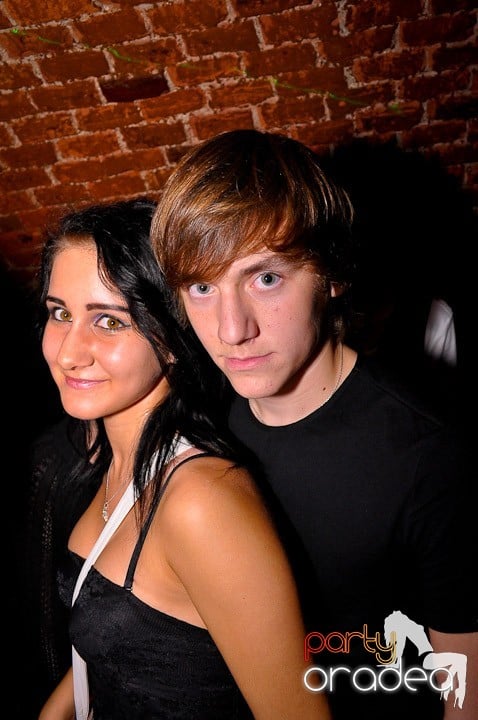 Atmosferă incendiară în Escape, 