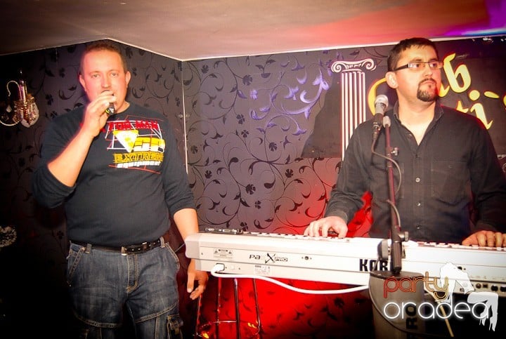 Atmosferă încinsă în Club Atti's, 