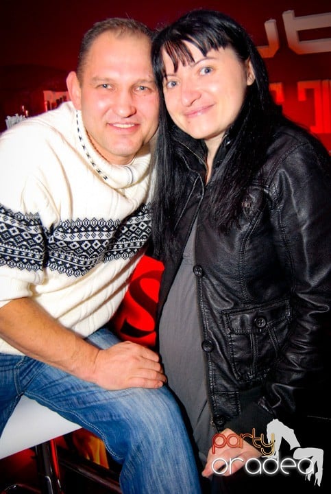 Atmosferă încinsă în Club Atti's, 