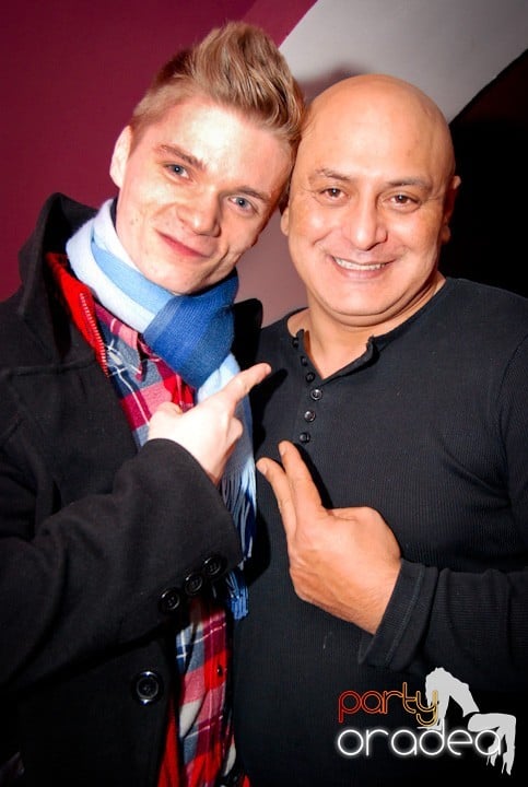 Atmosferă încinsă în Club Atti's, 