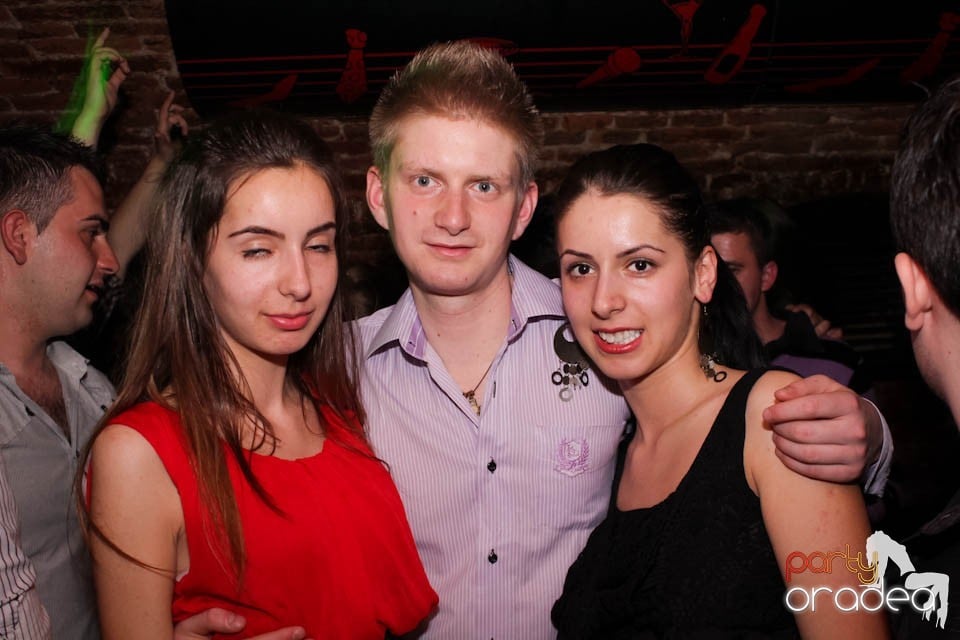 Atmosferă încinsă în Escape,