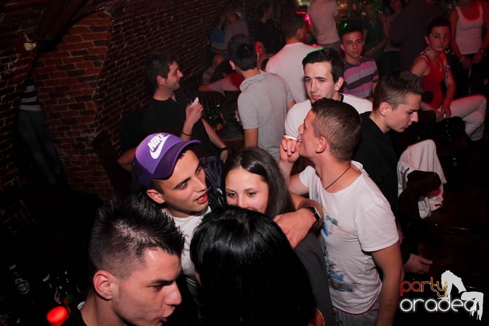 Atmosferă încinsă în Escape,