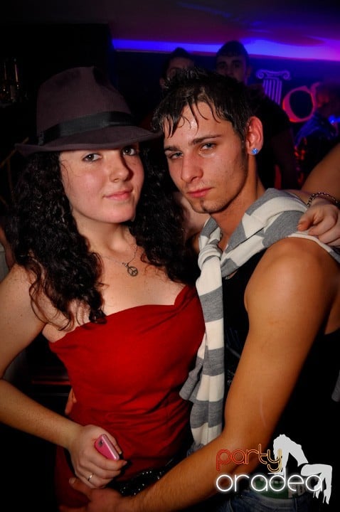 Atmosferă selectă în Club Atti's, 