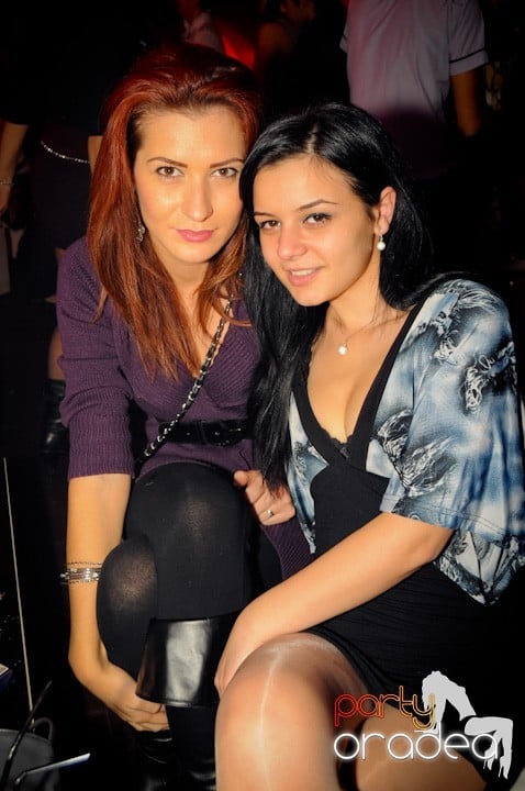 Atmosferă selectă în Club Atti's, 