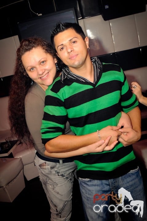 Atmosferă selectă în Club Atti's, 