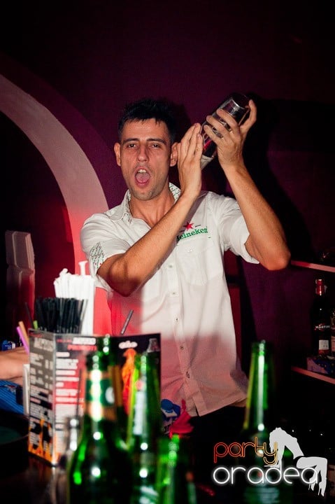 Atti's Club Mega Party,