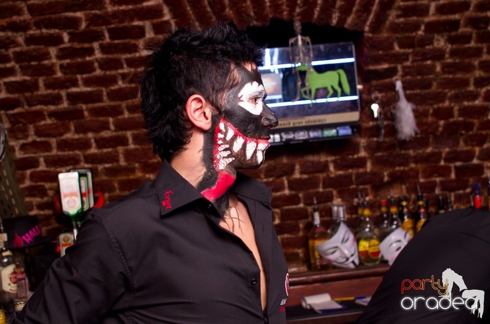 Bacardi Halloween Party, Escape