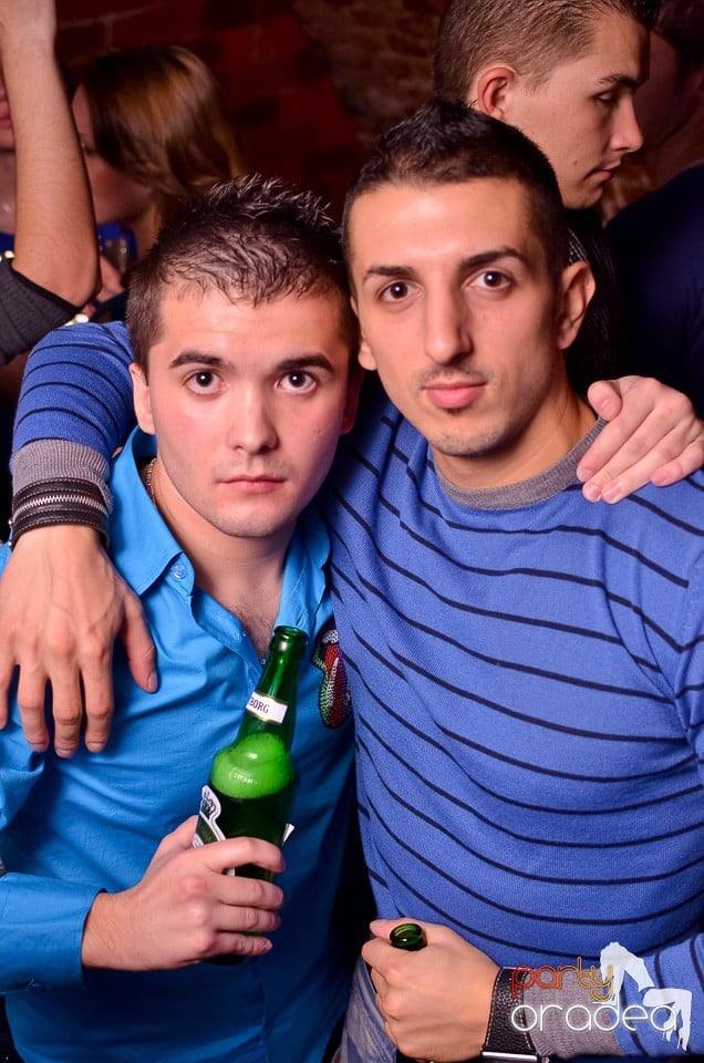 Bacardi Halloween Party, Escape