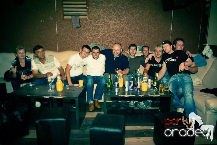 Bacardi Party în Seven, 