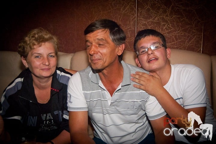 Bacardi Party în Seven, 