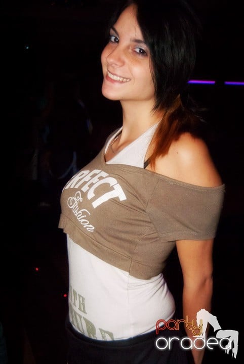 Bacardi Party în Seven, 