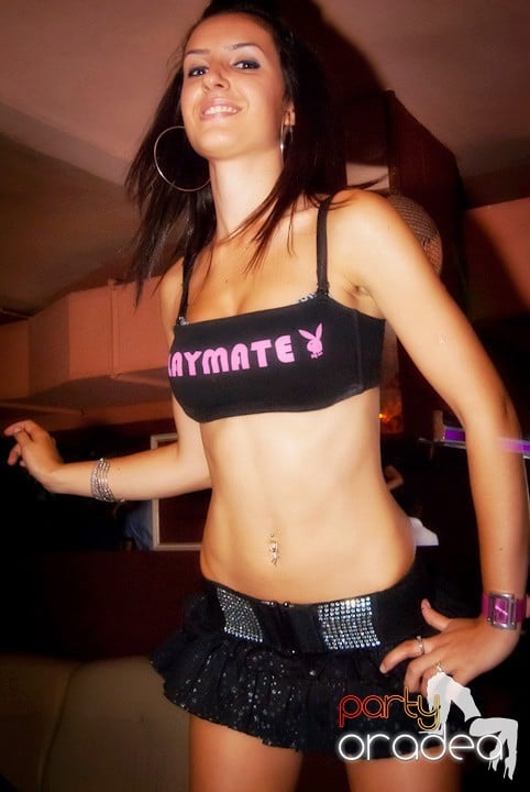 Bacardi Party în Seven, 